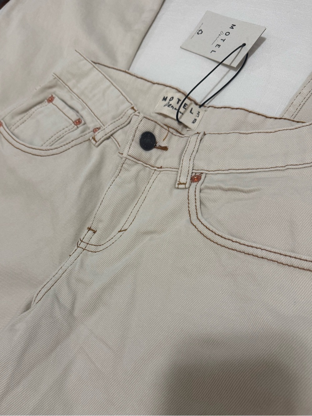 Motel Rocks White low rise jeans - Picture 3 of 6